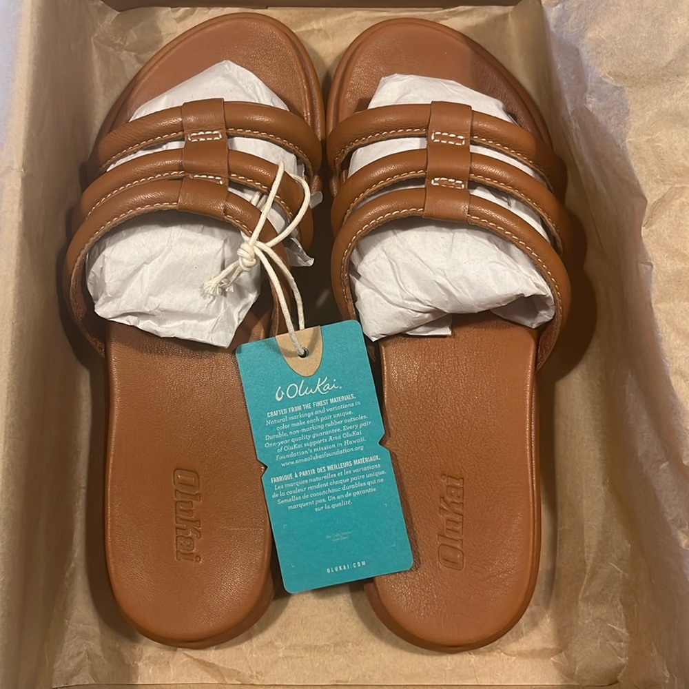 BRAND NEW Women’s Olukai Tiare Slide